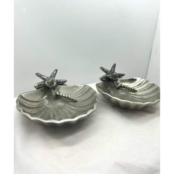 Scalloped Aluminum with Matte‎ Pewter Shell Ocean Beach Serving or Trinket Dish - Picture 2 of 6